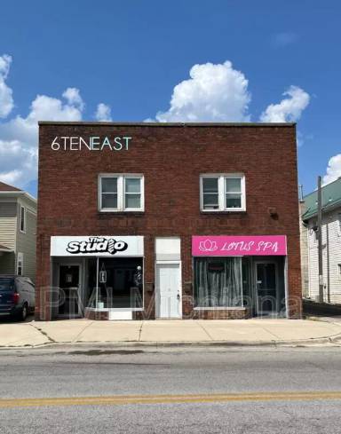Main picture of 610 E Mishawaka Ave