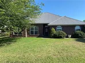 Main picture of 310 Eclipse St