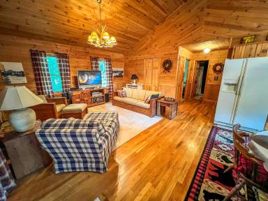 Main picture of 111 Laurel Oak Ct