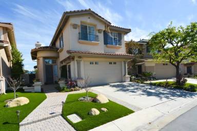 Main picture of 2832 Golf Villa Way