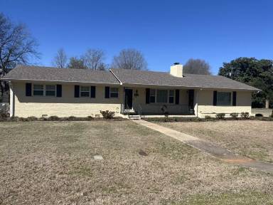Main picture of 1711 Lydia Dr NW