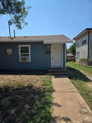Main picture of 912-14 Mimosa St