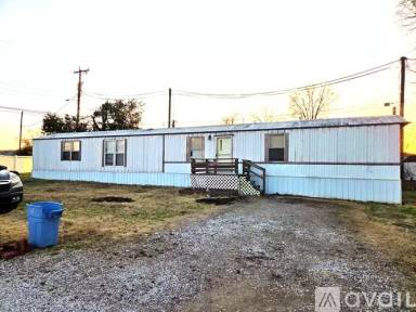 Main picture of 17 Mountaineer Ln