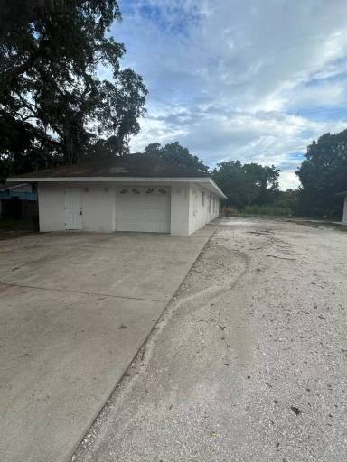 Main picture of 2520 34th Ave E