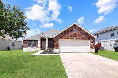 Main picture of 4203 Auburn Dr