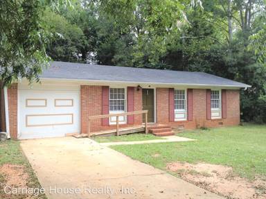 Main picture of 155 Angus Ln