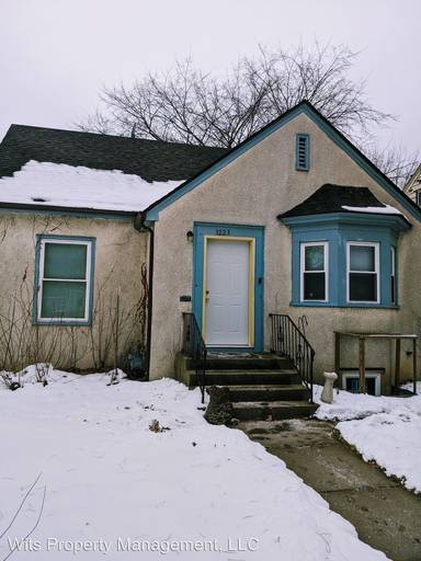 Main picture of 3223 Thomas Ave N