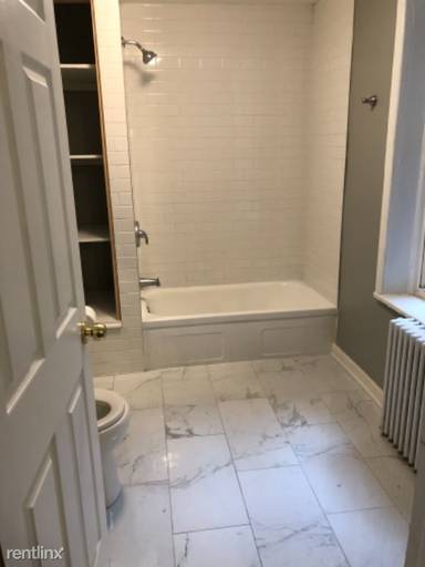 Main picture of 264 Summit Ave