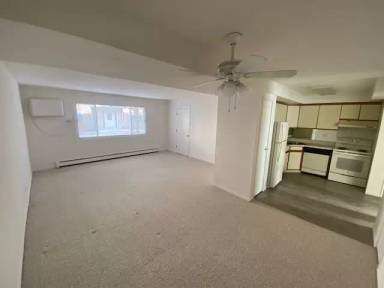 Main picture of 27 S Roselle Rd