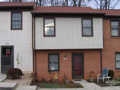 Main picture of 139 Cedar Crest Dr