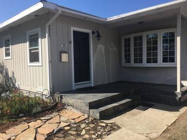 Main picture of 2505 Armour Ln