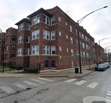 Main picture of 1316 W Montrose Ave