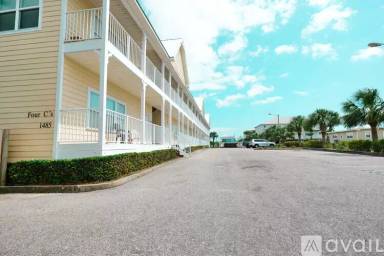Main picture of 1485 W Lagoon Ave