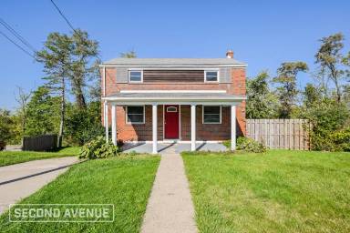 Main picture of 320 Marbury Dr