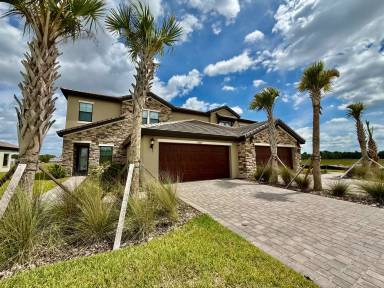 Main picture of 35609 Stableton Ln
