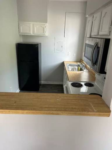 Main picture of 1330 I St