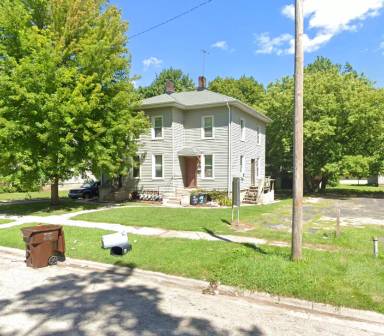 Main picture of 322 S 4th St