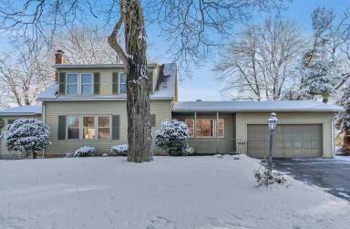 Main picture of 29 Englewood Ave