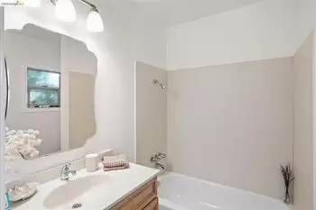 Main picture of 7307 Hotchkiss Ave