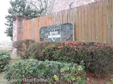 Main picture of 8500 Bluebonnet Blvd