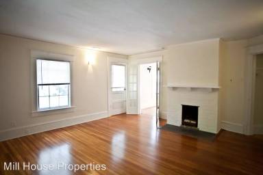 Main picture of 500 North St