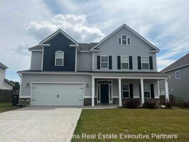 Main picture of 1110 George W Crawford Dr