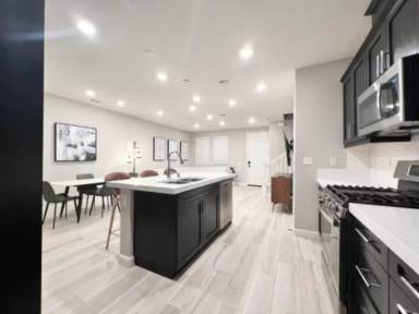 Main picture of 1096 Delpy View Pt