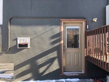 Main picture of 816 E University Ave