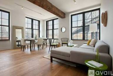 Main picture of 25 Washington St Apartments