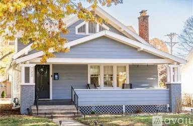 Main picture of 723 S Park Ave