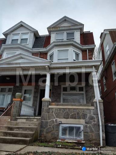Main picture of 220 S Madison St