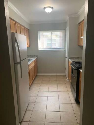 Main picture of 8746 Elvin Dr