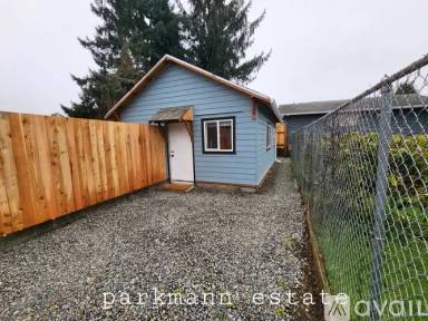 Main picture of 233 S 78th St