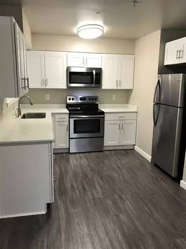 Main picture of 12839 SE 40th Pl