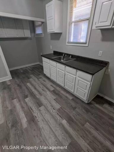 Main picture of 3907 Drummond St