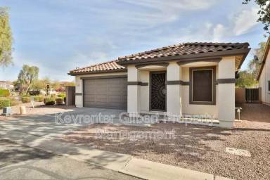 Main picture of 3685 E Orchid Ln