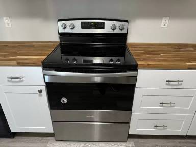 Main picture of 292 Pequot Ave