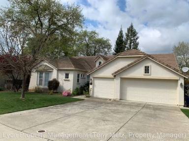 Main picture of 5817 Oak Place Ct