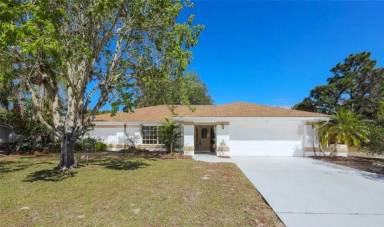 Main picture of 11 Pinehurst Rd