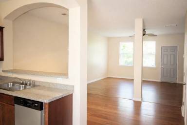 Main picture of 1402 Bayrose Cir