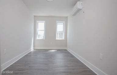 Main picture of 2523 N Opal St