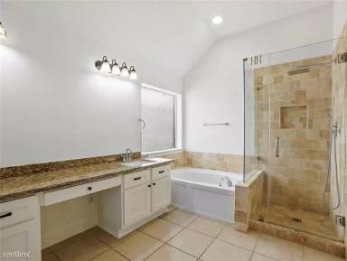 Main picture of 710 Lytton Spgs