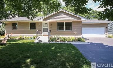 Main picture of 6600 74 1/2 Ave N