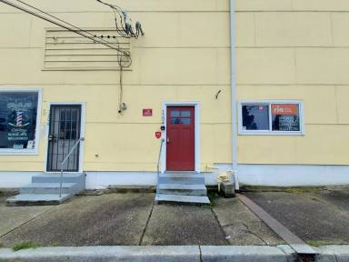 Main picture of 1204 S Proctor St