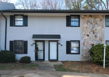 Main picture of 4007 S Bend Dr