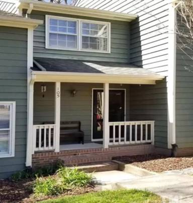 Main picture of 105 Weathersfield Dr