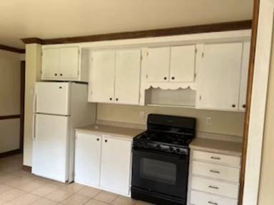 Main picture of 1002 Avalon Ln