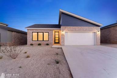 Main picture of 4519 22nd Pl