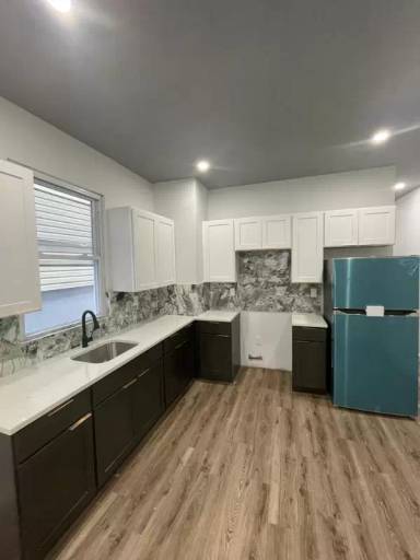 Main picture of 331 Sussex Ave