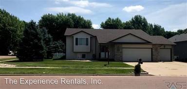 Main picture of 300 Deerview Ave